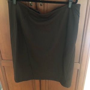 Chico’s Brown Skirt w/Black trim on front…Chico’s Size 3…NWT